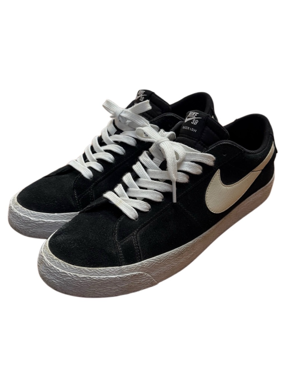 Nike SB Zoom Air Black & White Low Top Skate Shoes